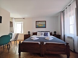 Beatrix Suites Budva Old Town