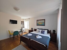 Beatrix Suites Budva Old Town