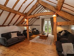 1 White House Cottages