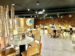 Scarletz Suites KLCC by M SUITES