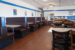 Ramada by Wyndham Dawson Creek