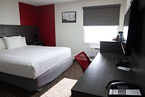 Ramada by Wyndham Dawson Creek