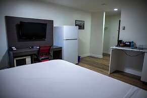 Ramada by Wyndham Dawson Creek