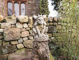 Dunfell Shepherd's Hut
