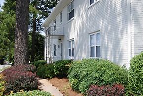 B1bi Clean Cozy Convenient Condo in Buckhead w Free Parking