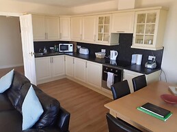 Elmbank House Apartment With Island Views