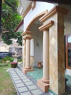 Pesona Mentari Homestay by FH Stay