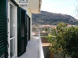 Lovely 3-bed House in Sorrento for Families