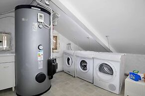 Lovely 3-bed House in Sorrento for Families