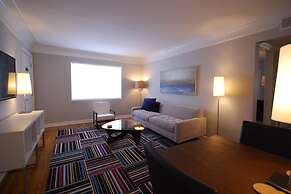 B1bk Professional Condo w Wi-fi Perfect for Business Travelers