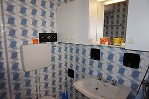 Great Apartment With Lift and Terrace - Beahost