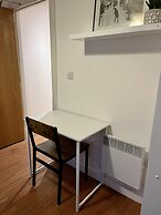 Cosy, Bright and Central Flat for Work and Holiday