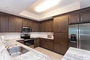 Phoenix Gulf Towers 1701 4 Bedroom Condo by Redawning