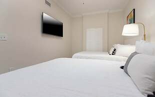 Phoenix Gulf Towers 1701 4 Bedroom Condo