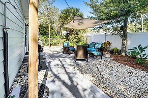 Dog-friendly Daytona Beach Cottage w/ Patio!