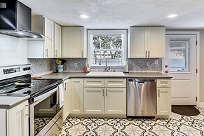 Dog-friendly Daytona Beach Cottage w/ Patio!