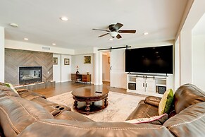 Spacious Arizona Escape - Pool, Hot Tub & Fire Pit