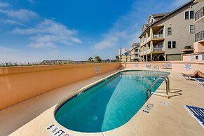 Eighth-floor Condo on North Myrtle Beach w/ Pool!