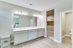 Maricopa Home w/ Yard - 1 Mi to Harrahs Casino!