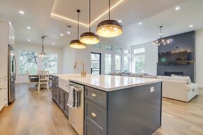 Modern Kingsland Home w/ River Access & Kayaks!