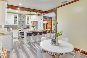 Stylish Waterfront Lake Wales Home Rental w/ Dock!