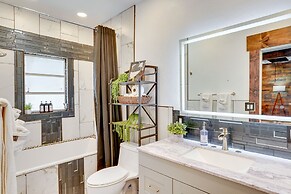 Stylish Waterfront Lake Wales Home Rental w/ Dock!