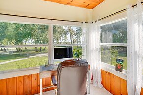 Stylish Waterfront Lake Wales Home Rental w/ Dock!