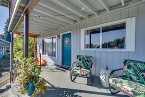 Chic Columbia City Vacation Rental w/ Kayaks!