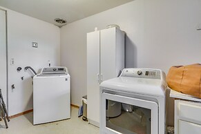 Chic Columbia City Vacation Rental w/ Kayaks!