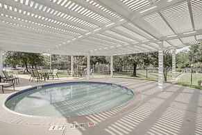 4 Mi to Six Flags: Spring Vacation Home