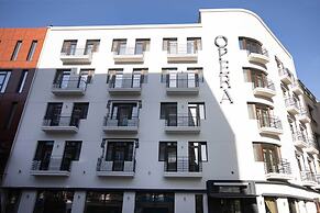 Opera Hotel