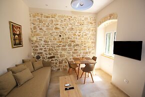 Galielo Boutique Suite by Corfuescapes