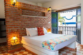 Hotel Puerto Pelicano