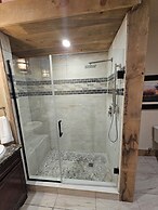 Eaglescape Suites and Event Center