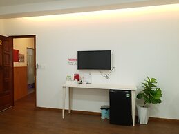 HERO HOSTEL & BILLIARDS