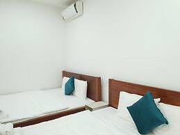 HERO HOSTEL & BILLIARDS