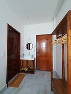 HERO HOSTEL & BILLIARDS