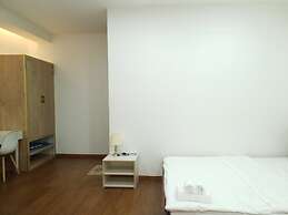 HERO HOSTEL & BILLIARDS