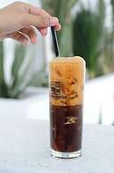 HERO HOSTEL & BILLIARDS