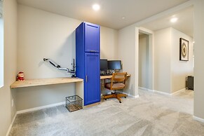 Furnished Patio & Fire Pit: Bremerton Home!