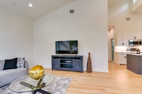 Pet-friendly Houston Home ~ 3 Mi to Downtown!