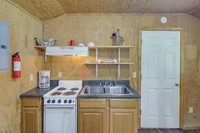 Serene Briceville Vacation Rental Cabin w/ Grill!