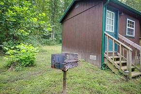 Serene Briceville Vacation Rental Cabin w/ Grill!