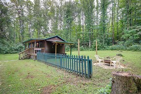 Serene Briceville Vacation Rental Cabin w/ Grill!