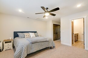 Brian Head Retreat w/ Deck, Shuttle to Ski Slopes!