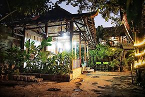 Ary's Hotel by Cocotel