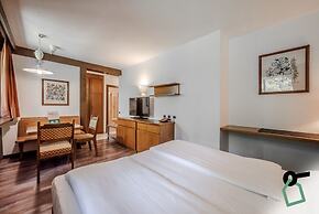 HOTIDAY Apartment Collection - Campiglio Grostè