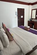 Aromdee @ Naithon Beach