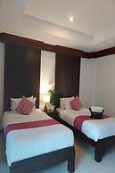 Aromdee @ Naithon Beach