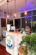 Aromdee @ Naithon Beach